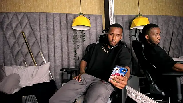 JamesParck online show from March 2026 10:57:01 PM