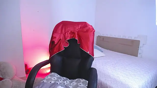 keelly richaardson1 online show from February 2025 01:11:01 AM