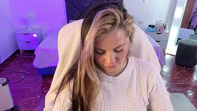 brandy sweet  online show from December 2025 04:24:01 AM