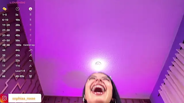 Deni rose online show from November 2025 07:51:01 PM