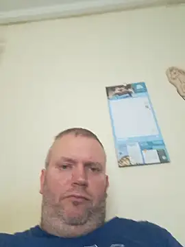Snapshot of ShyBoy1982 chatting on February 2025 01:40:02 PM ShyBoy1982 online show from February 2025 01:40:02 PM