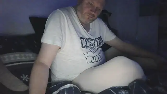 ShyBoy1982 online show from February 2026 09:27:02 PM