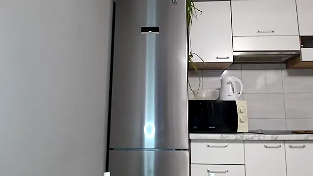 SierraSky  online show from October 2025 05:13:02 PM