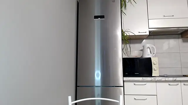 SierraSky  online show from February 2025 06:16:01 PM