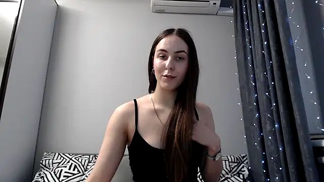 SierraSky  online show from February 2025 09:26:02 PM