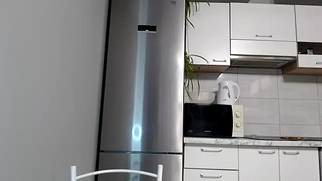 SierraSky  online show from March 2025 06:17:02 PM