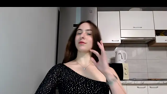 SierraSky  online show from April 2026 05:19:01 PM