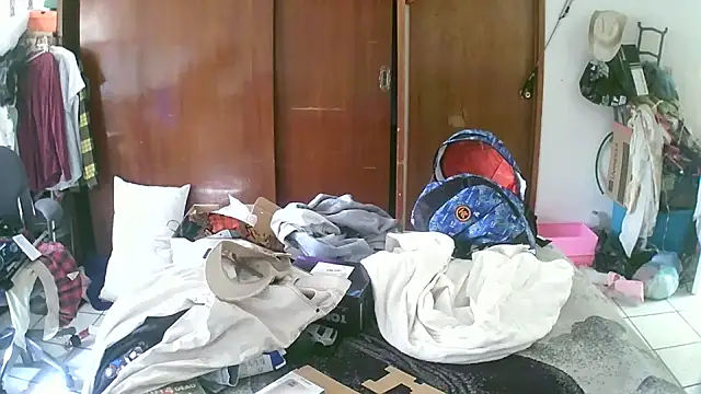 jperezofficial1 online show from October 2025 03:46:01 PM