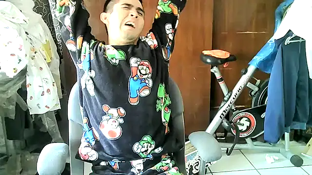 jperezofficial1 online show from October 2025 05:59:02 PM