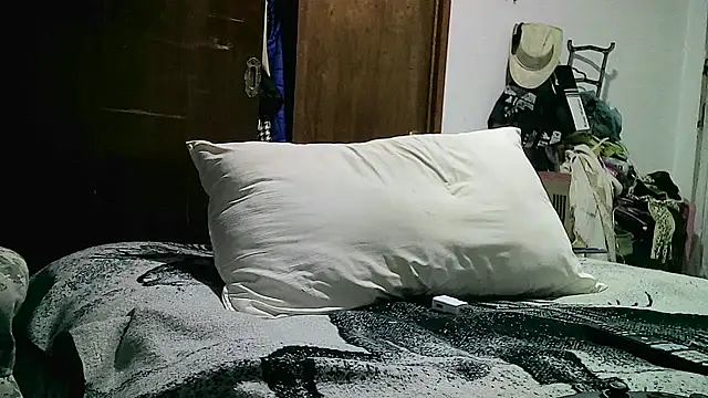 jperezofficial1 online show from October 2025 04:35:02 AM