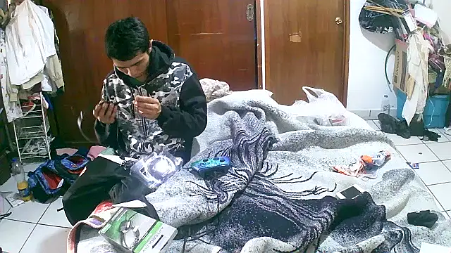 jperezofficial1 online show from October 2025 05:02:01 PM