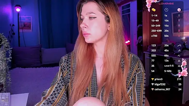 tenderdreams online show from March 2025 06:13:02 PM