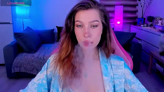 tenderdreams online show from December 2025 09:14:01 PM