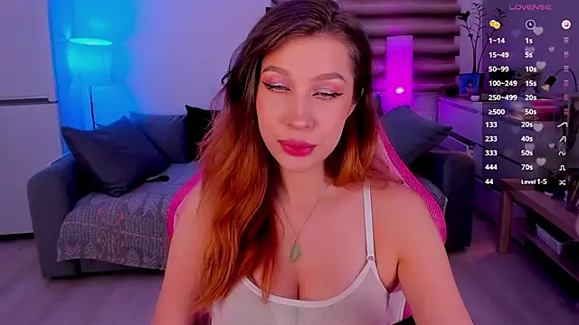 tenderdreams online show from December 2025 10:20:01 PM