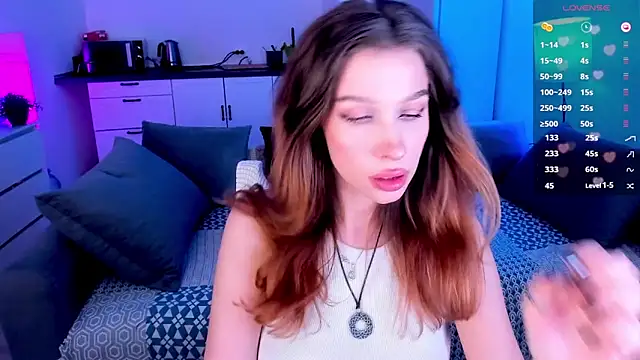 tenderdreams online show from October 2025 11:25:02 PM