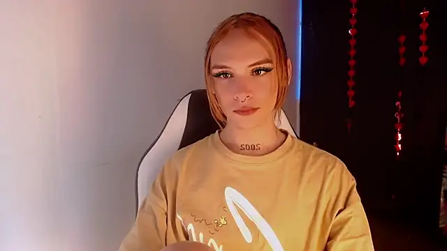 AdharaaMoon online show from February 2025 07:39:01 PM