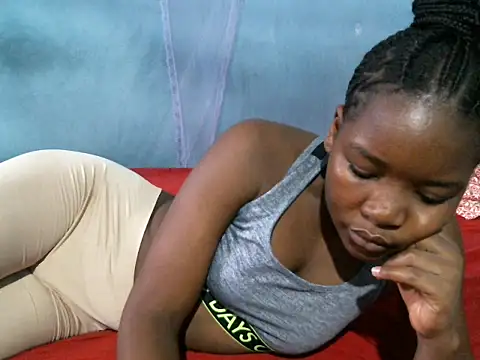 cocolicky online show from December 2025 09:33:02 AM