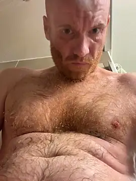 DaddysLilPuppet online show from April 2026 02:34:01 AM