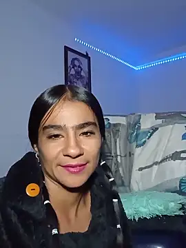 Snapshot of Leslly_ chatting on June 2026 09:15:02 AM Leslly online show from June 2026 09:15:02 AM