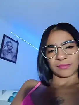 Snapshot of Leslly_ chatting on June 2026 09:59:01 AM Leslly online show from June 2026 09:59:01 AM