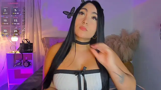 Sarahballiston  online show from December 2025 01:32:02 AM