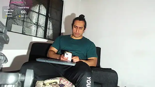 willian m777 online show from February 2026 03:02:01 AM