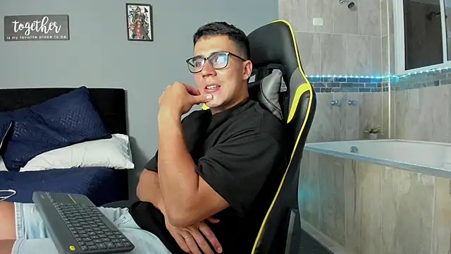 owengray2n online show from February 2025 04:18:02 AM