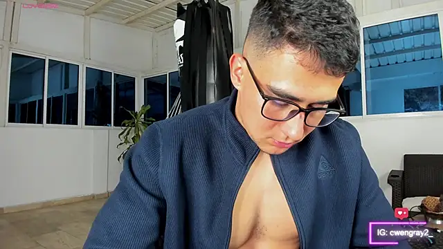 owengray2n online show from March 2025 12:53:01 AM