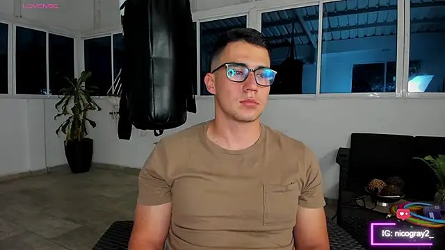 owengray2n online show from March 2025 12:45:01 AM