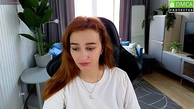 Sinty Noria online show from April 2026 01:01:01 AM