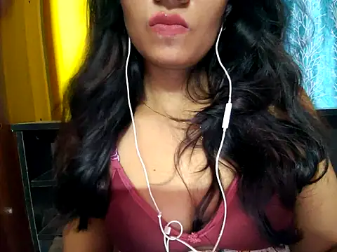Snapshot of cutesoma2 chatting on June 2026 05:14:02 PM cutesoma2 online show from June 2026 05:14:02 PM