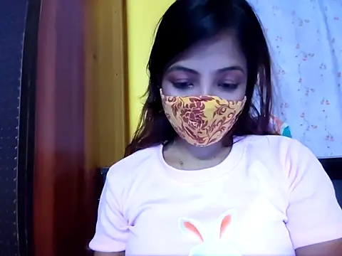 cutesoma2 online show from October 2025 05:56:02 PM