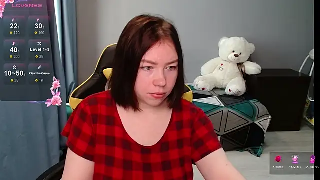 Emily Amorre online show from September 2025 02:10:01 AM