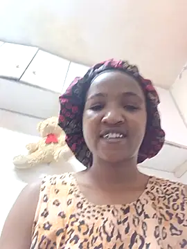 Snapshot of pretty_cool chatting on May 2026 06:39:01 AM pretty cool online show from May 2026 06:39:01 AM