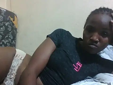 Snapshot of pretty_cool chatting on November 2025 04:33:02 AM pretty cool online show from November 2025 04:33:02 AM