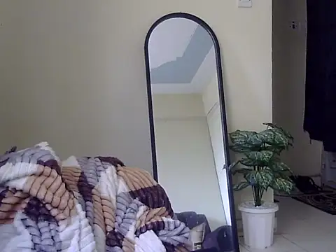 Sexy racy rebel  online show from February 2026 08:58:02 AM