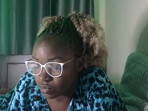 Sexy racy rebel  online show from November 2025 03:12:02 PM