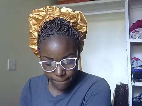 Sexy racy rebel  online show from November 2025 09:09:01 AM