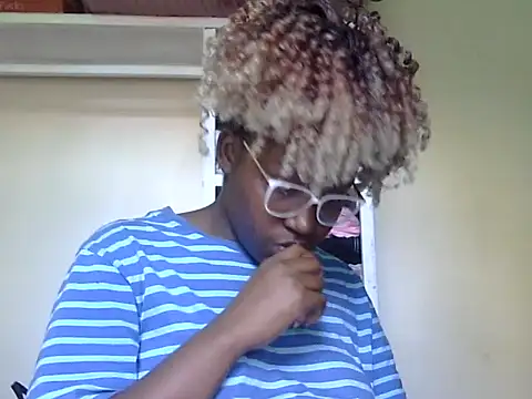 Sexy racy rebel  online show from December 2025 01:43:02 PM