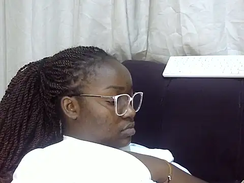 Sexy racy rebel  online show from February 2026 09:34:01 PM