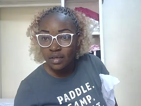 Sexy racy rebel  online show from November 2025 11:53:02 AM