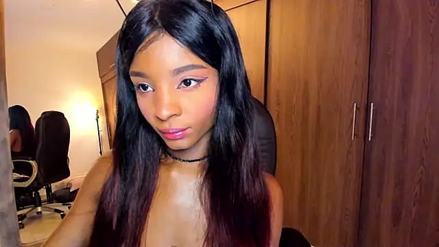 alikahouston4 online show from September 2025 03:43:01 AM