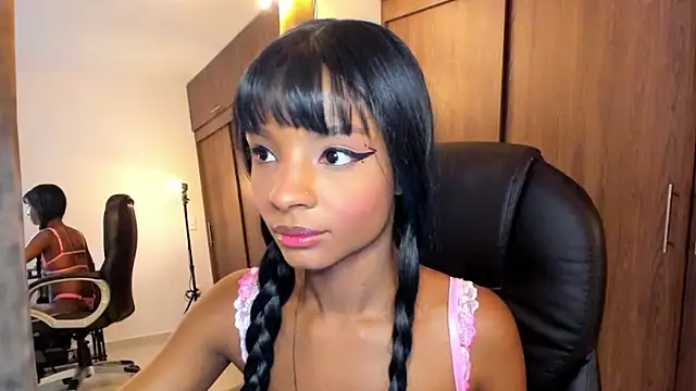 alikahouston4 online show from February 2025 01:46:02 AM