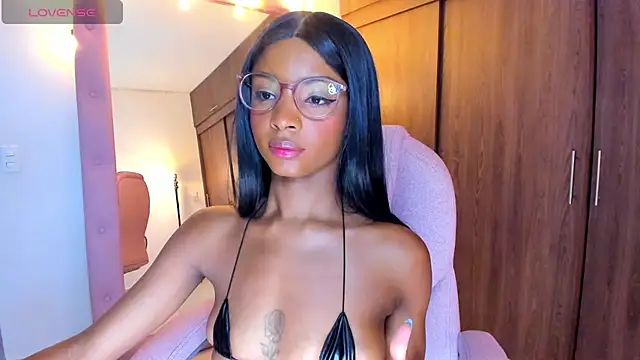 alikahouston4 online show from May 2026 09:04:02 AM
