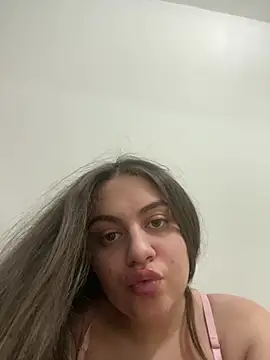 ayshalove online show from March 2025 01:38:02 PM