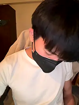 Snapshot of Ner0924_N chatting on November 2025 03:24:01 PM Ner0924 N online show from November 2025 03:24:01 PM