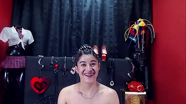 Hannamariana online show from February 2025 02:09:02 PM