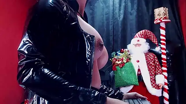 Hannamariana online show from December 2025 11:49:02 AM