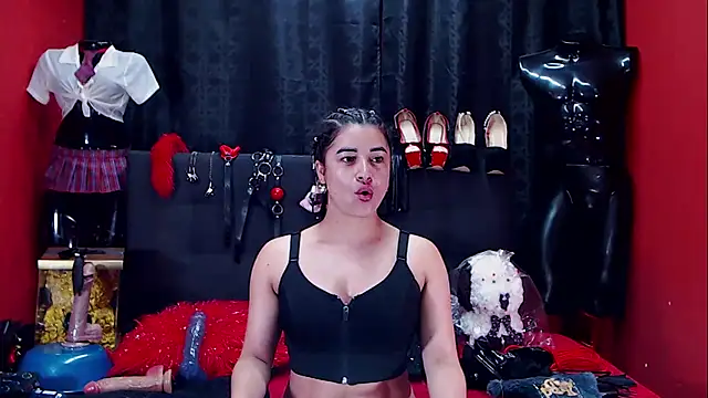 Hannamariana online show from October 2025 10:51:01 AM