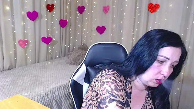 JillStevens online show from April 2026 12:06:02 PM